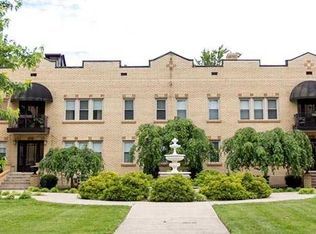 900 Audubon Pkwy APT 15, Audubon Park, KY 40213