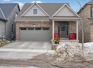 528 Macintosh Grv, Peterborough, ON K9H 0K1