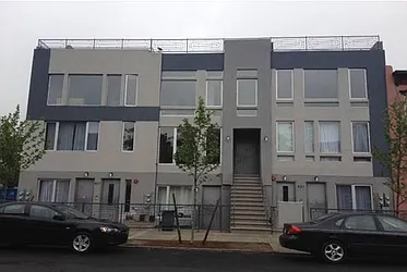 421 Pulaski Street in Stuyvesant Heights
