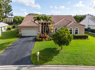 5011 NW 84th Rd, Coral Springs, FL 33067