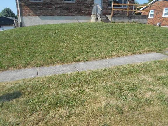 2nd image of 472 Asbury Ln