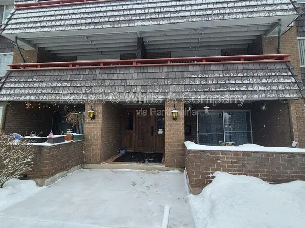 12 Stony Brook Dr APT B4, Glastonbury, CT 06033