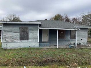 8155 Georgia Ave, Gulfport, MS 39501