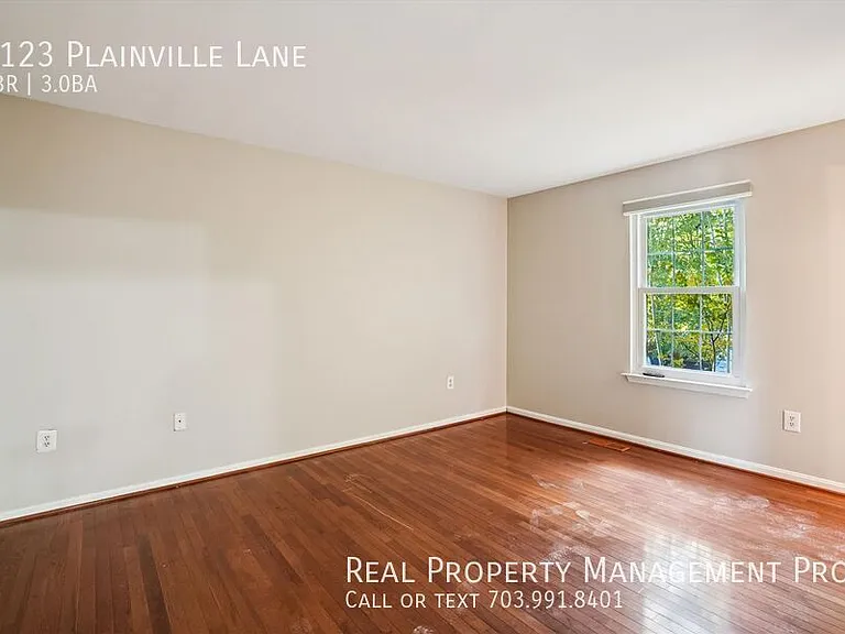 6123 Plainville Ln — Photo 8