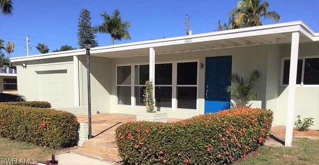 1st image of 1621 Maravilla Ave