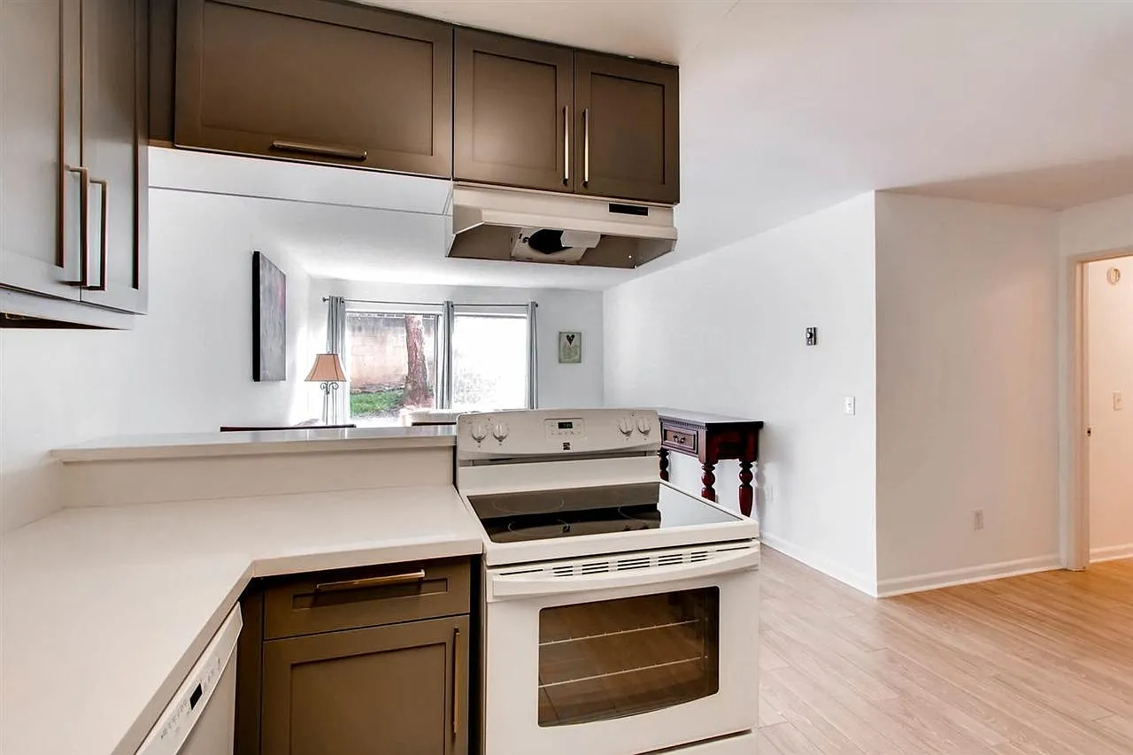 6665 Mission Gorge Rd — Photo 4