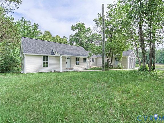 4th image of 4025 Lee Hill School Dr