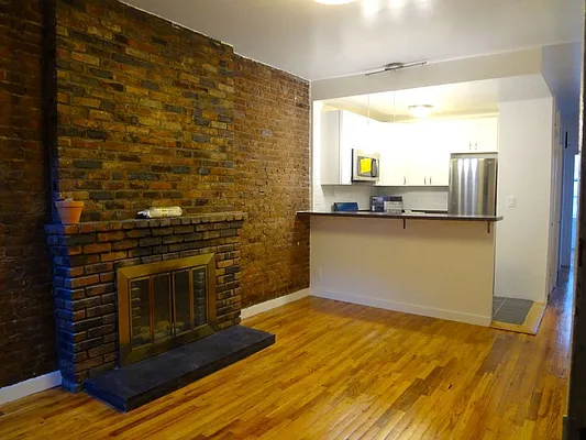 Rented by Steven Apuzzi LLC | media 17