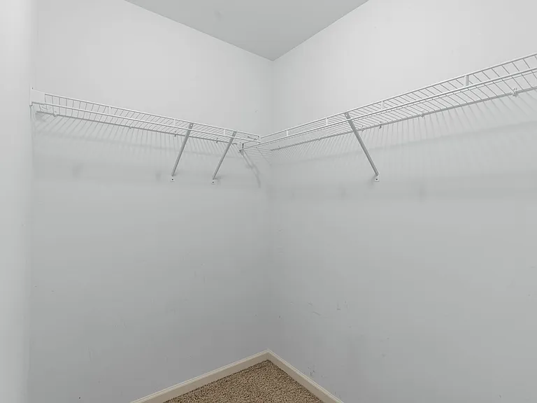 615 Derby Way Dr — Photo 36