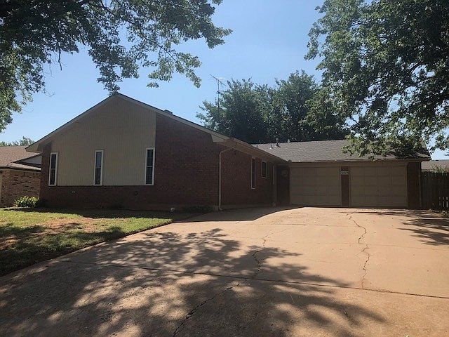 1st image of 3513 McClaflin Dr