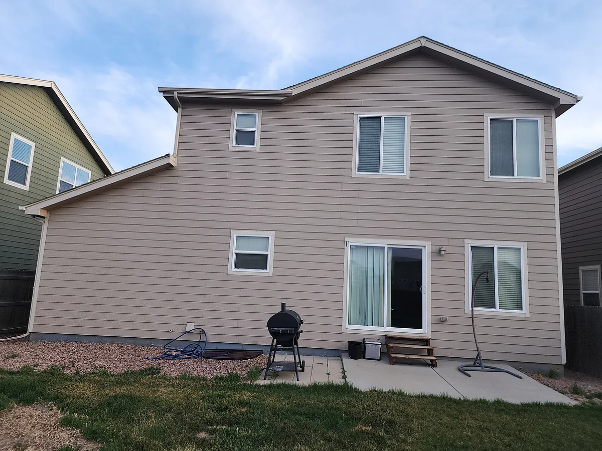 Building Photo - 10424 Abrams Dr