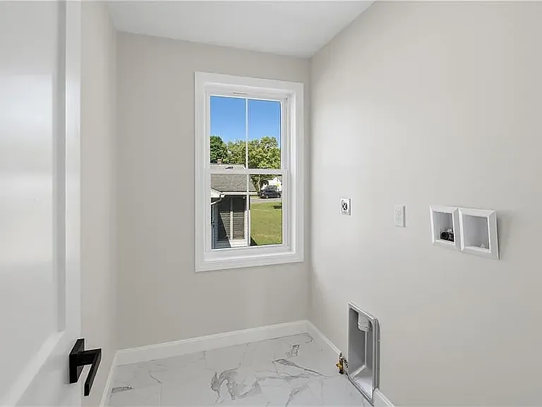 14 Raphael Ave #1 — Photo 9