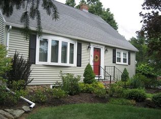 93 Fiske Hill Rd, Sturbridge, MA 01566