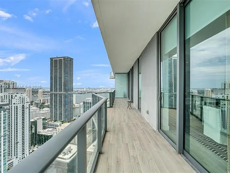 1300 S Miami Avenue Rd #Penthouse 5110 — Photo 25