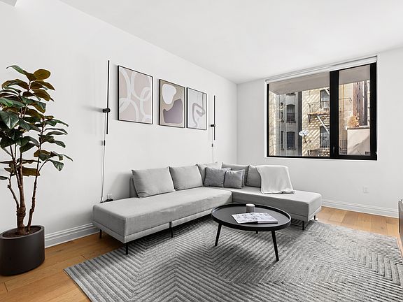 3rd image of 127 W 112th St #2A