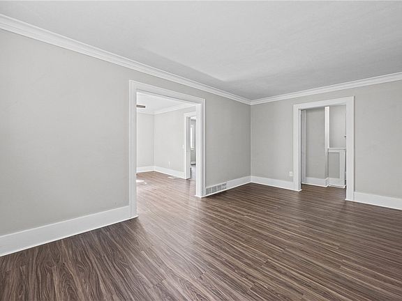 5th image of 67 Resolute St