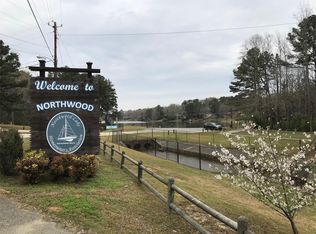5001 Northwood Lake Dr E, Northport, AL 35473