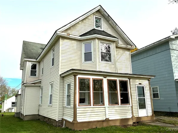 105 Park Ave, Oriskany, NY 13424