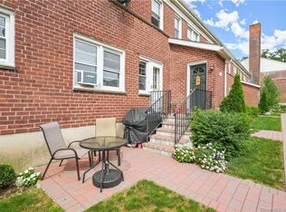 61 Hope St APT 22B, Stamford, CT 06906
