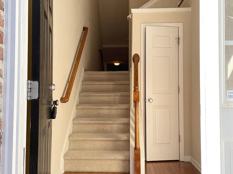 127 Vintage Dr — Photo 6