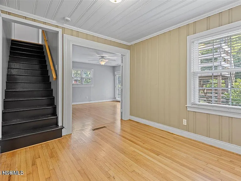 1104 N Overlook Dr — Photo 11