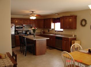 224 Brooklawn Dr, Manhattan, KS 66502