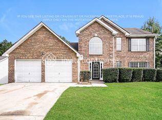 5196 Galleon Xing, Decatur, GA 30035