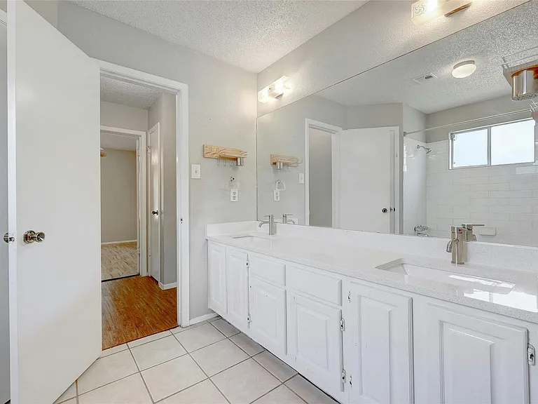 12601 Europa Ln — Photo 17
