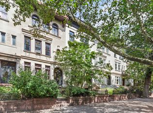 587 3rd St #1, Brooklyn, NY 11215