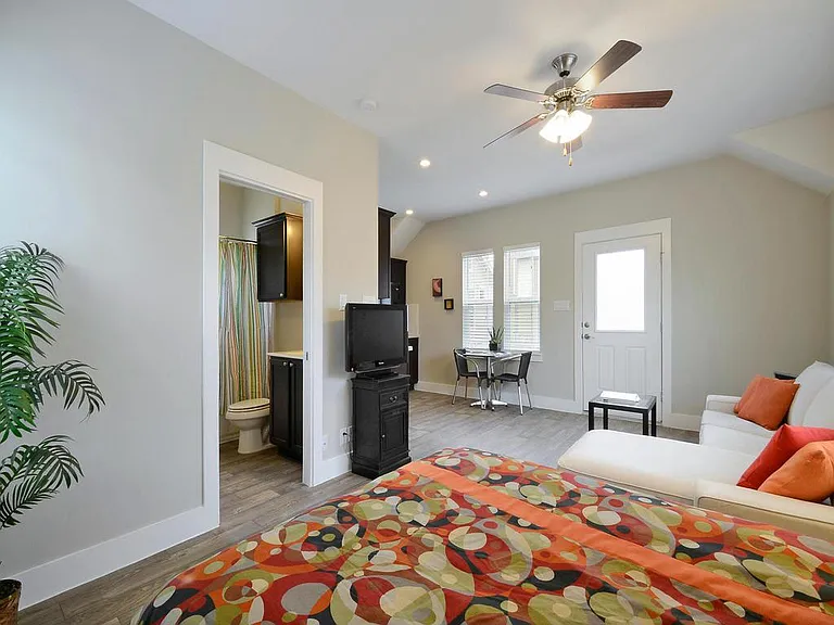 912 Sugaree Ave #B — Photo 19