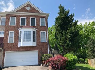 18431 Sierra Springs Sq, Leesburg, VA 20176