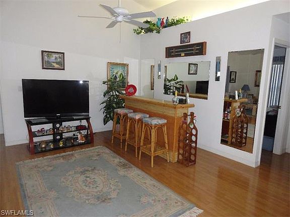 3rd image of 3611 Gloxinia Dr