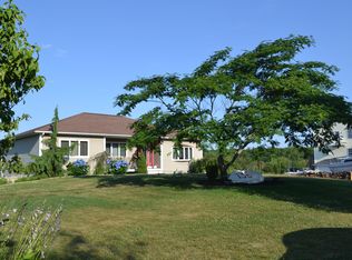 136 New Boston Rd, Fairhaven, MA 02719