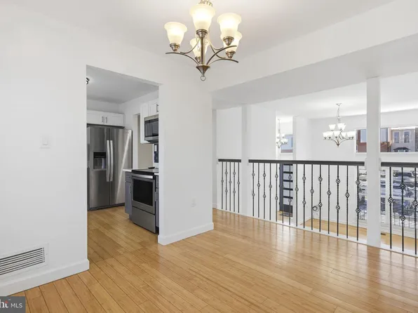 17636 Horizon Pl, Derwood, MD 20855