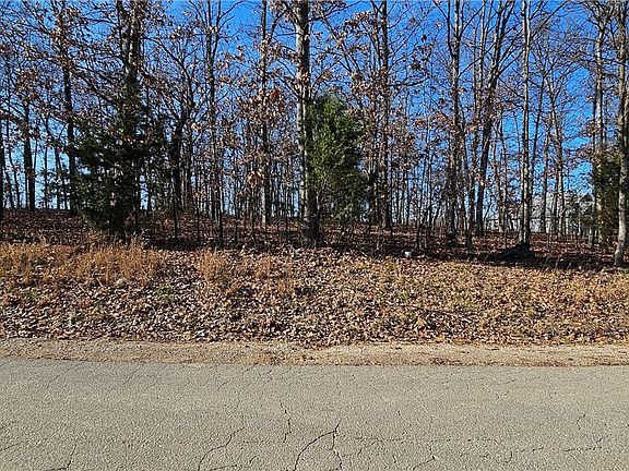 2nd image of 1692 Via Appia Dr