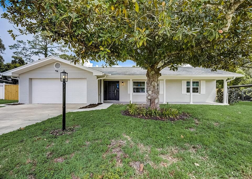 1st image of 105 LOCH ARBOR COURT