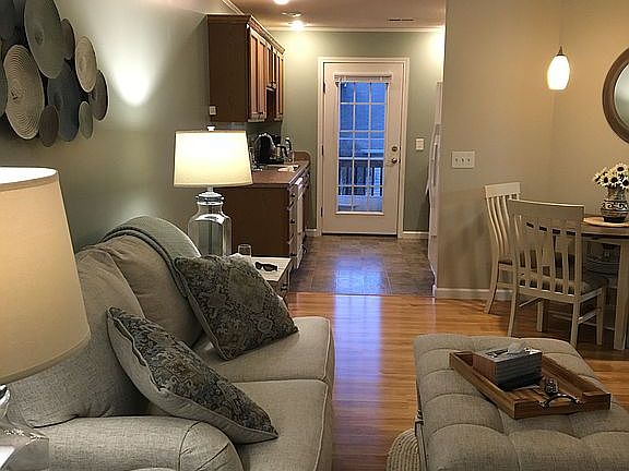 3rd image of 1604 Kensington Pl #1604