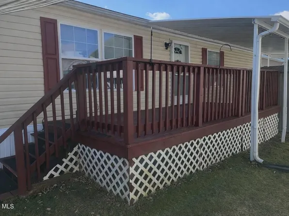 811 Short Dr, Altoona, PA 16601