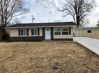 618 Tulane Dr, East Saint Louis, IL