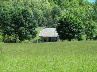 3096 Dallas Freeman Rd, Hiwassee, VA 24347