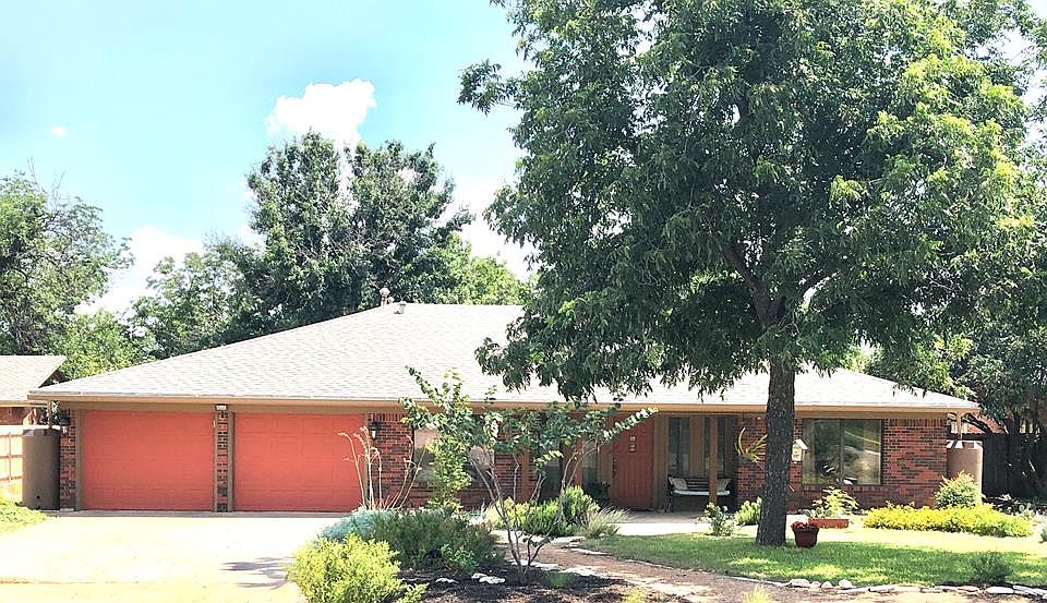 1st image of 2455 Nasworthy Dr