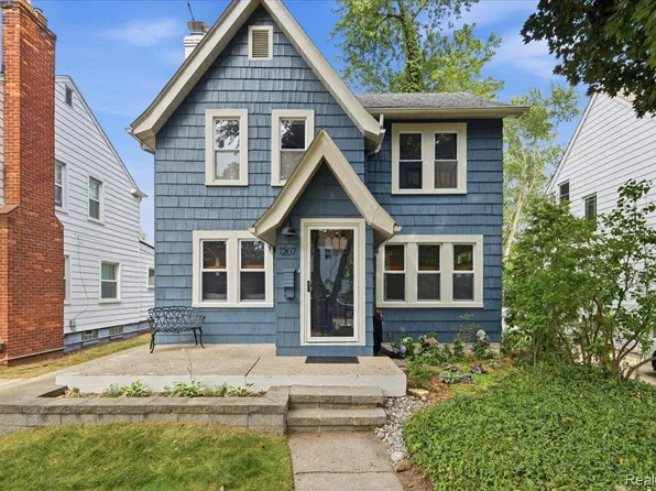 1207 Irving Ave, Royal Oak, MI 48067