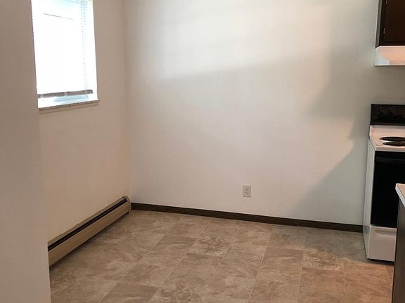 203 Fairway - 6_01122021