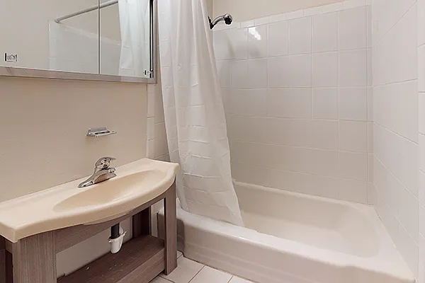 1663 N. Prospect Ave. — Photo 11