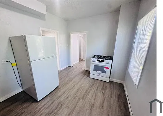5 bed, 1634 sqft, $1,750 — Photo 4