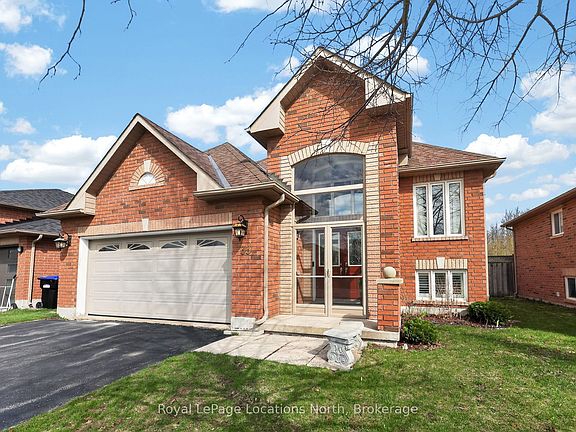 3rd image of 33 Telfer Rd