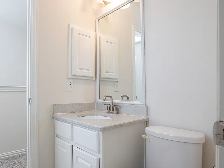 515 Southridge Way — Photo 22