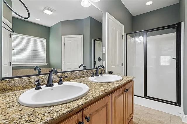 113 Autumn Creek Dr — Photo 7