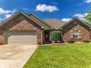 10 W Spruce Dr, Sumrall, MS 39482