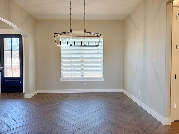 5th image of 3736 N Westminster Rd